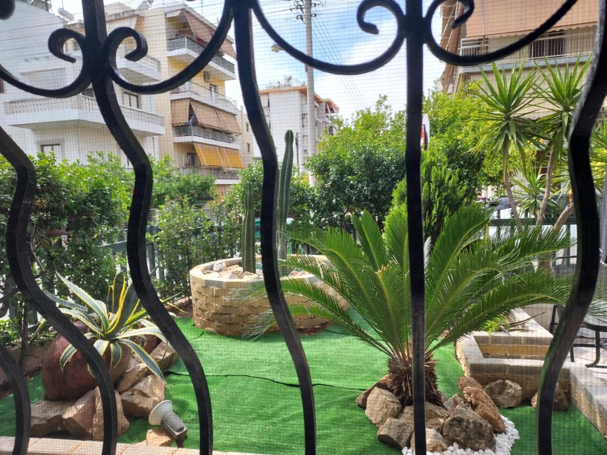 Anastasia'S Apartment With Yard Athen Exterior foto
