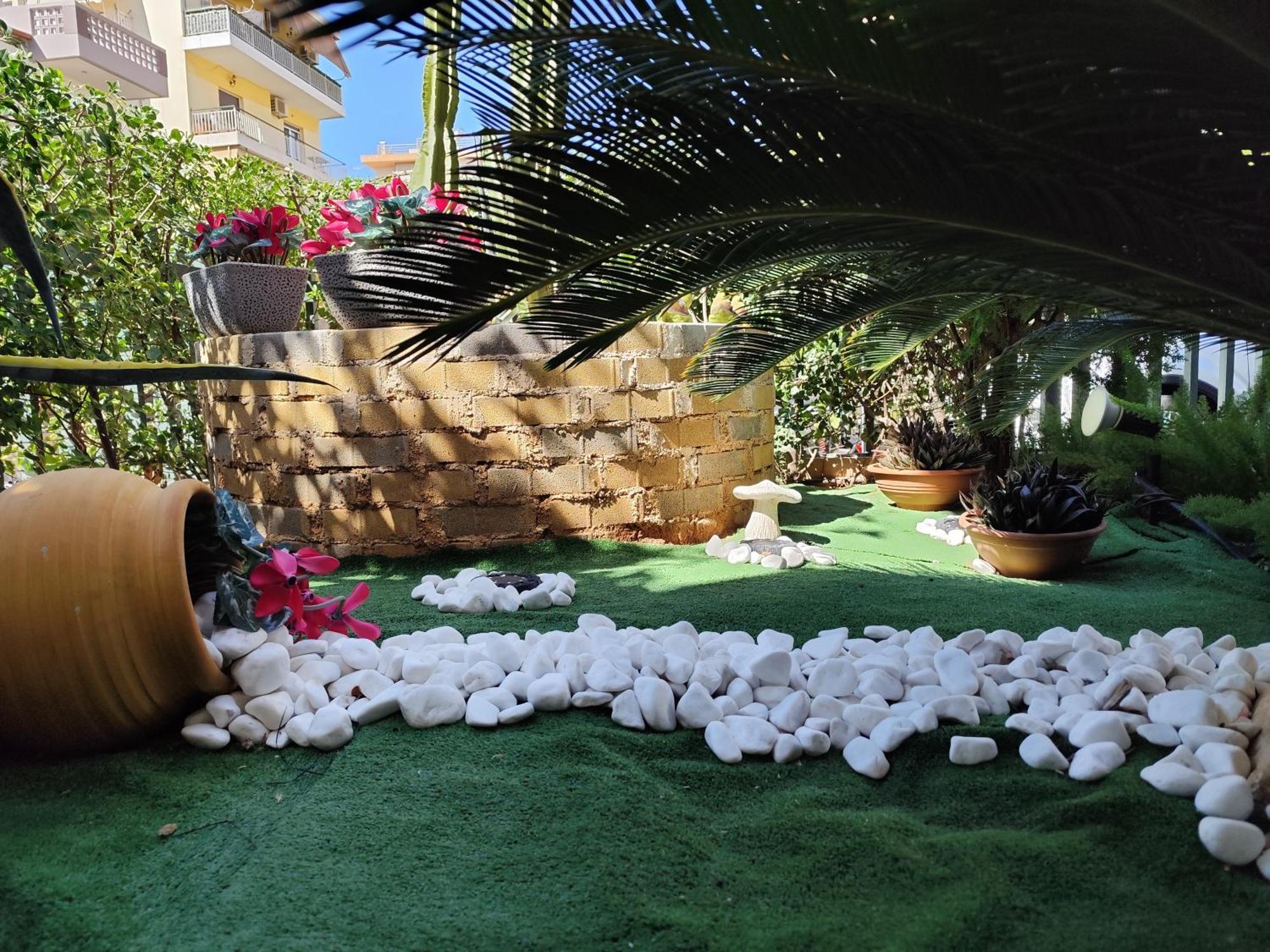 Anastasia'S Apartment With Yard Athen Exterior foto